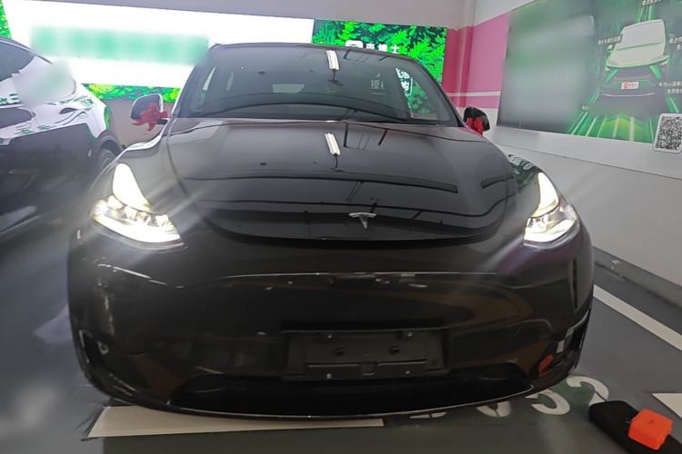 Used Tesla Model Y 2024 Rear-Wheel-Drive Version Front