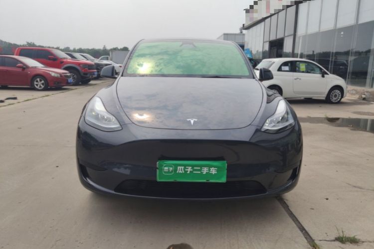 Used Tesla Model Y 2024 Rear-Wheel-Drive Version Front