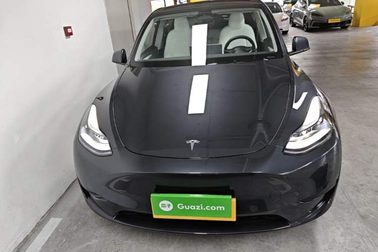 Used Tesla Model Y 2024 Rear-Wheel-Drive Version Front