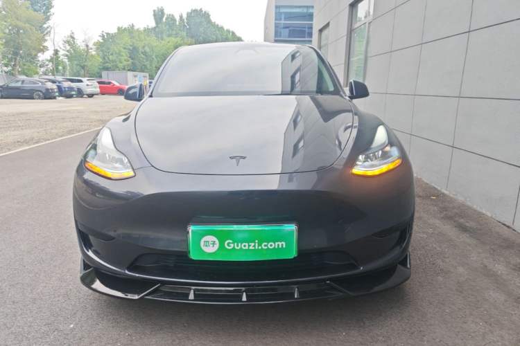 Used Tesla Model Y 2024 Rear-Wheel-Drive Version Front