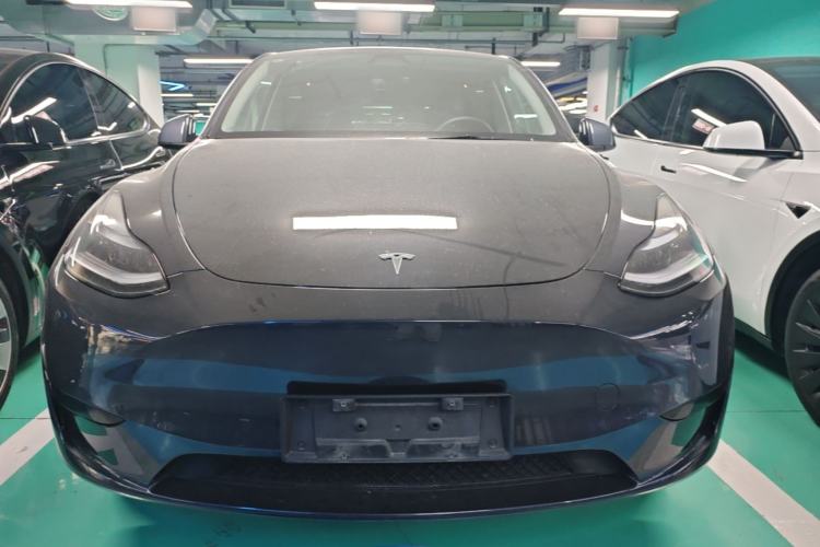 Used Tesla Model Y 2024 Rear-Wheel-Drive Version Front