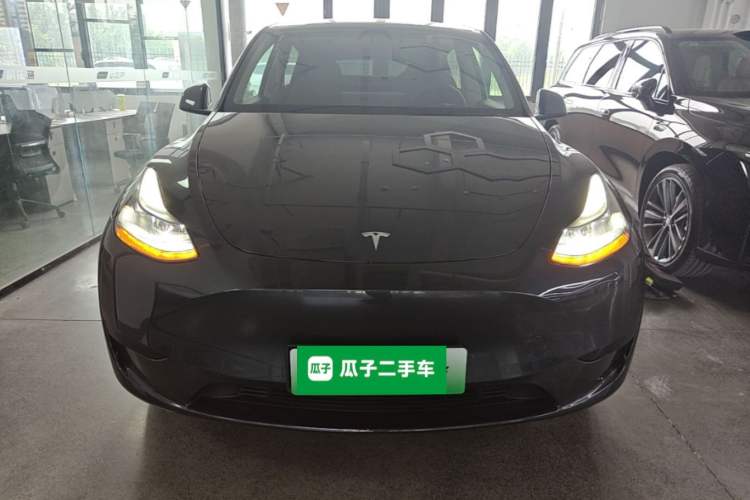 Used Tesla Model Y 2024 Rear-Wheel-Drive Version Front