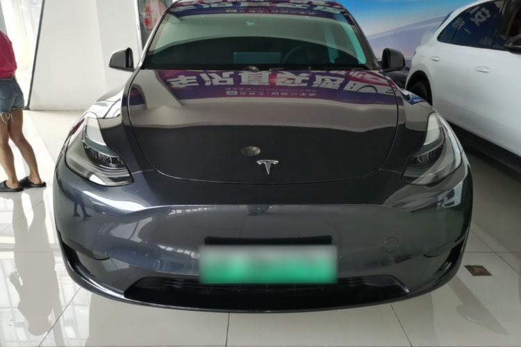 Used Tesla Model Y 2024 Rear-Wheel-Drive Version Front