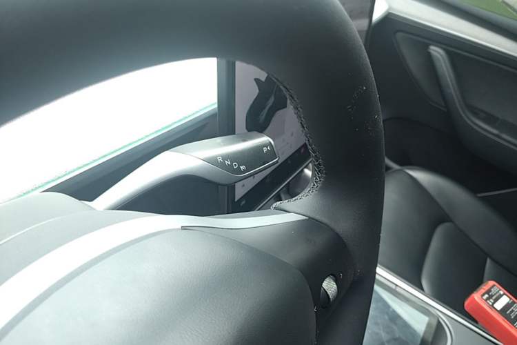 Used Tesla Model Y 2024 Rear-Wheel-Drive Version Gear Lever