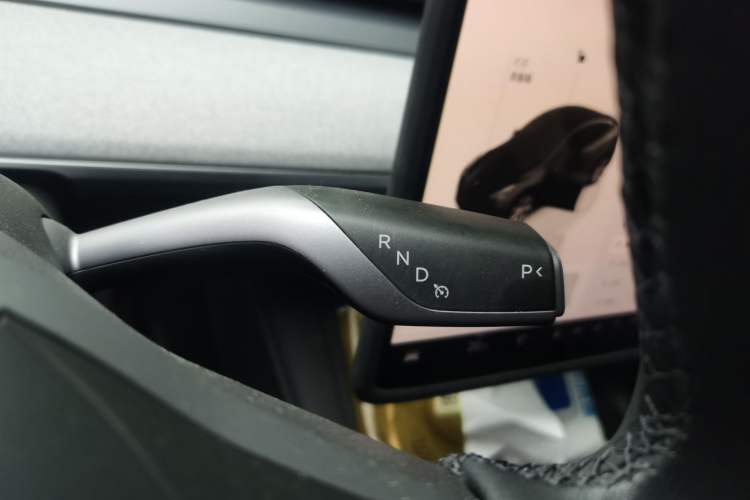 Used Tesla Model Y 2024 Rear-Wheel-Drive Version Gear Lever