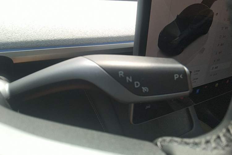Used Tesla Model Y 2024 Rear-Wheel-Drive Version Gear Lever