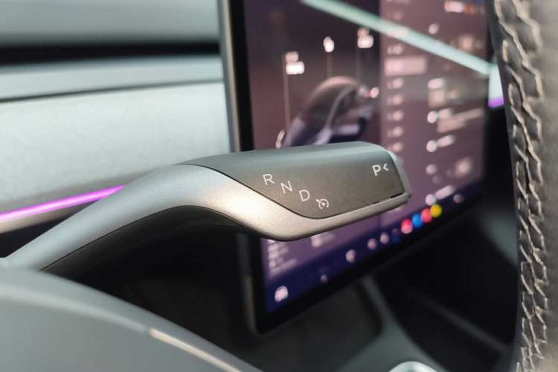 Used Tesla Model Y 2024 Long-Range All-Wheel-Drive Version Gear Lever