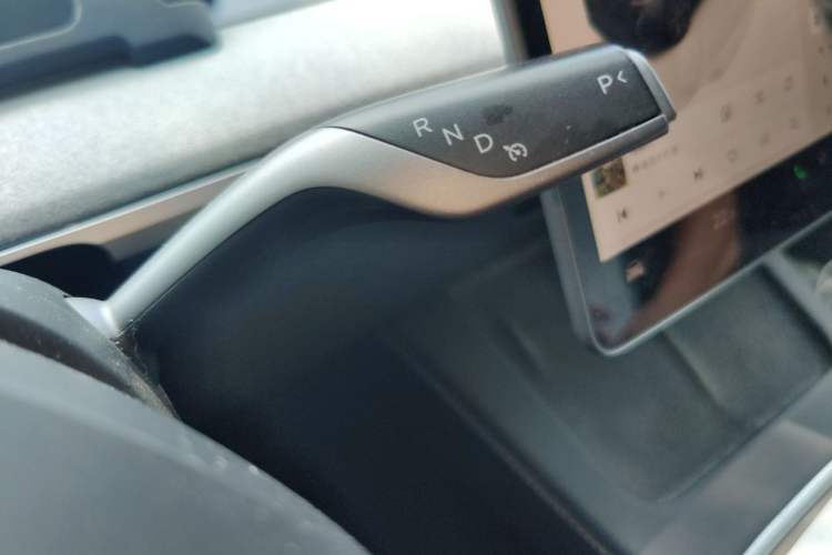 Used Tesla Model Y 2024 Rear-Wheel-Drive Version Gear Lever