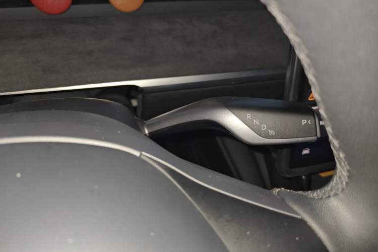 Used Tesla Model Y 2024 Rear-Wheel-Drive Version Gear Lever