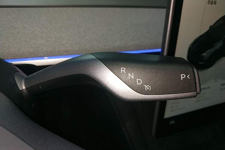 Used Tesla Model Y 2024 Rear-Wheel-Drive Version Gear Lever