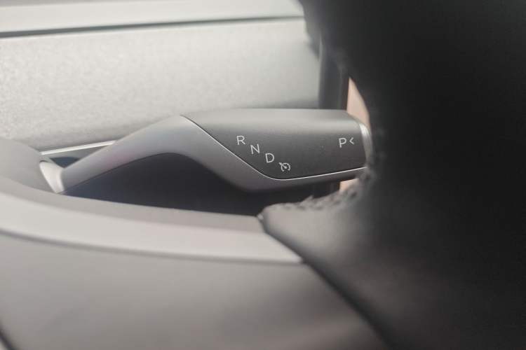 Used Tesla Model Y 2024 Rear-Wheel-Drive Version Gear Lever