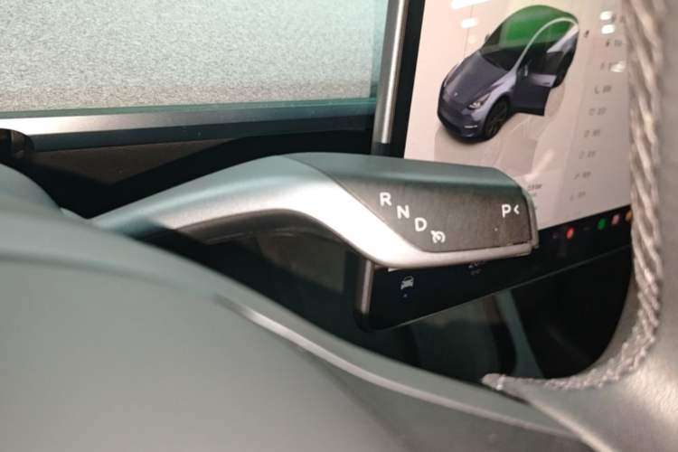 Used Tesla Model Y 2024 Rear-Wheel-Drive Version Gear Lever