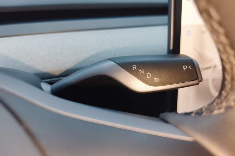 Used Tesla Model Y 2024 Rear-Wheel-Drive Version Gear Lever