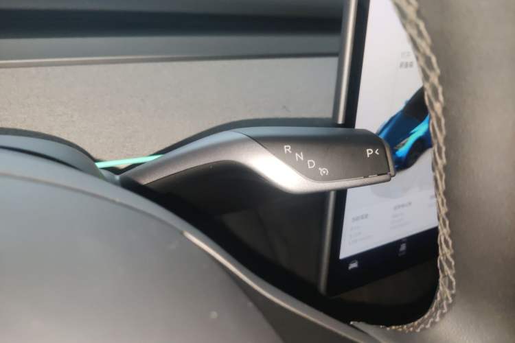 Used Tesla Model Y 2024 Rear-Wheel-Drive Version Gear Lever