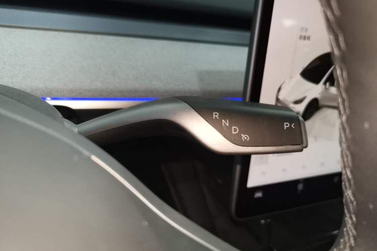 Used Tesla Model Y 2024 Rear-Wheel-Drive Version Gear Lever