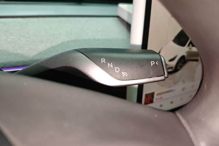 Used Tesla Model Y 2024 Rear-Wheel-Drive Version Gear Lever