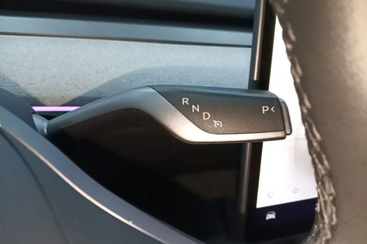 Used Tesla Model Y 2024 Rear-Wheel-Drive Version Gear Lever