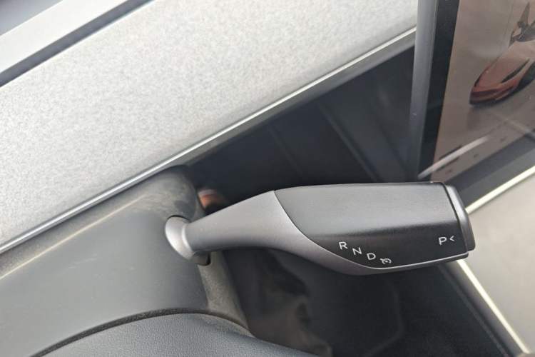 Used Tesla Model Y 2024 Rear-Wheel-Drive Version Gear Lever