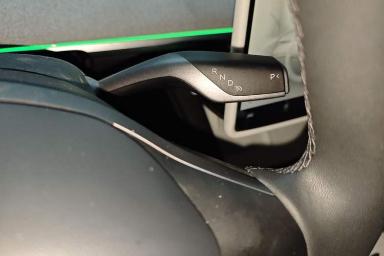 Used Tesla Model Y 2024 Rear-Wheel-Drive Version Gear Lever