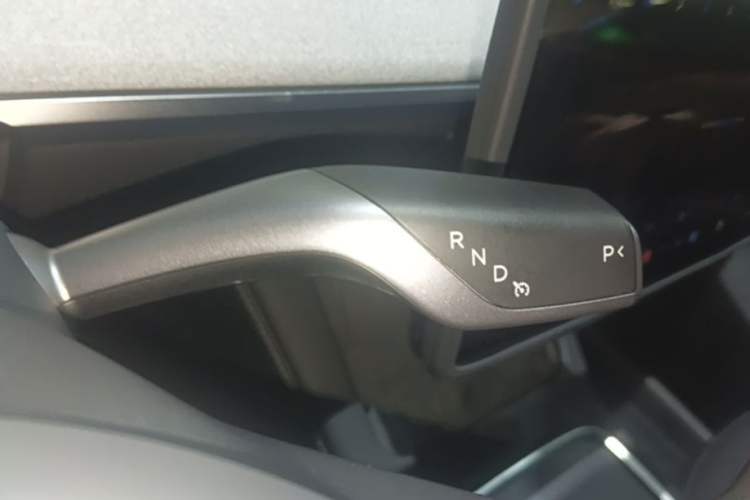 Used Tesla Model Y 2024 Rear-Wheel-Drive Version Gear Lever