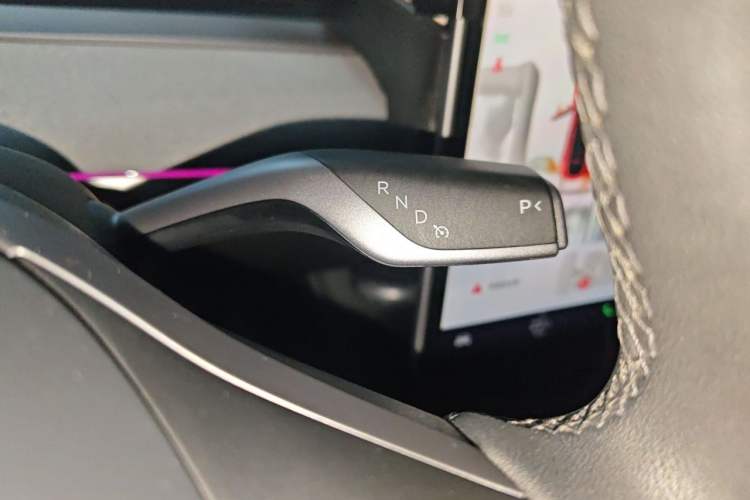 Used Tesla Model Y 2024 Rear-Wheel-Drive Version Gear Lever