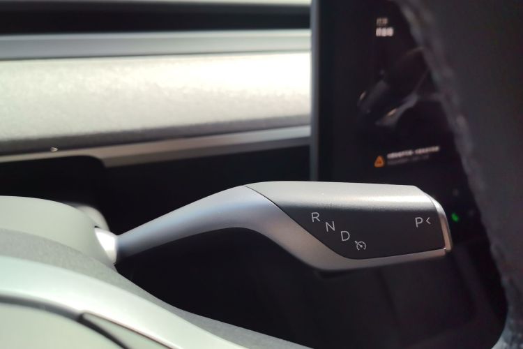 Used Tesla Model Y 2024 Rear-Wheel-Drive Version Gear Lever