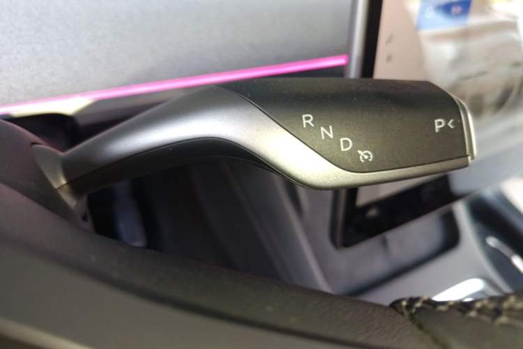 Used Tesla Model Y 2024 Rear-Wheel-Drive Version Gear Lever