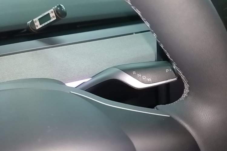 Used Tesla Model Y 2024 Rear-Wheel-Drive Version Gear Lever