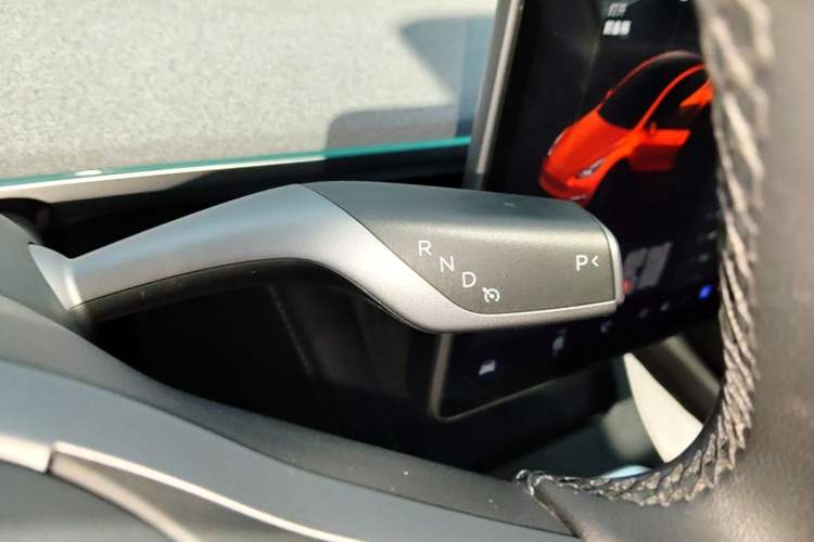 Used Tesla Model Y 2024 Rear-Wheel-Drive Version Gear Lever