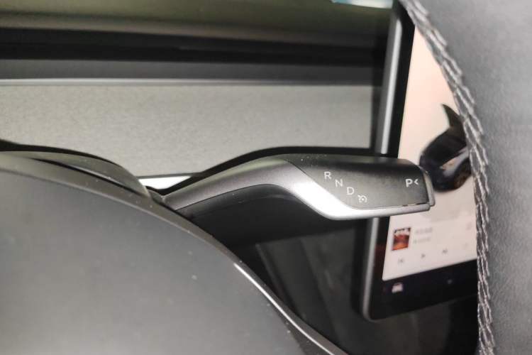 Used Tesla Model Y 2024 Rear-Wheel-Drive Version Gear Lever