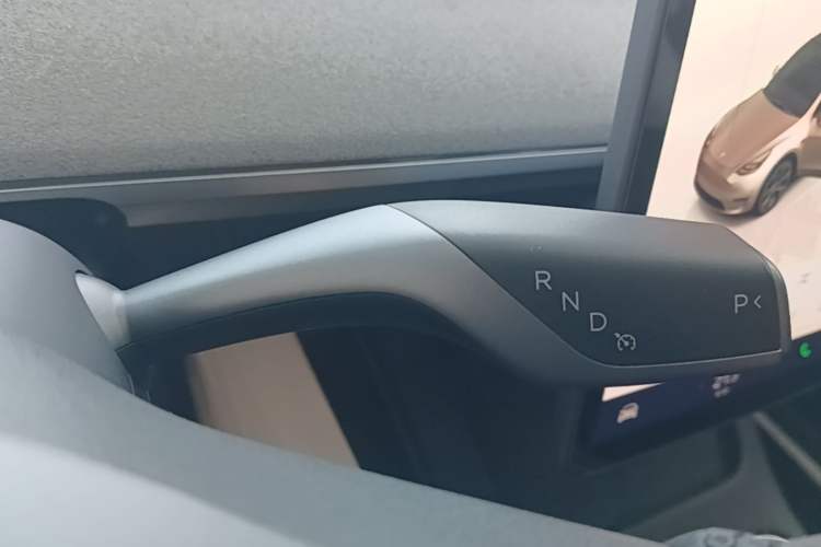Used Tesla Model Y 2024 Rear-Wheel-Drive Version Gear Lever