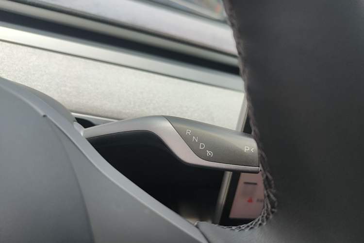 Used Tesla Model Y 2024 Rear-Wheel-Drive Version Gear Lever