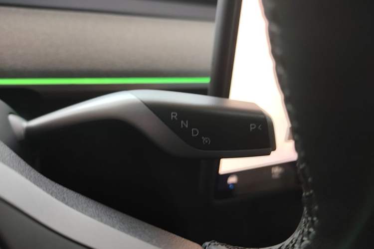 Used Tesla Model Y 2024 Rear-Wheel-Drive Version Gear Lever