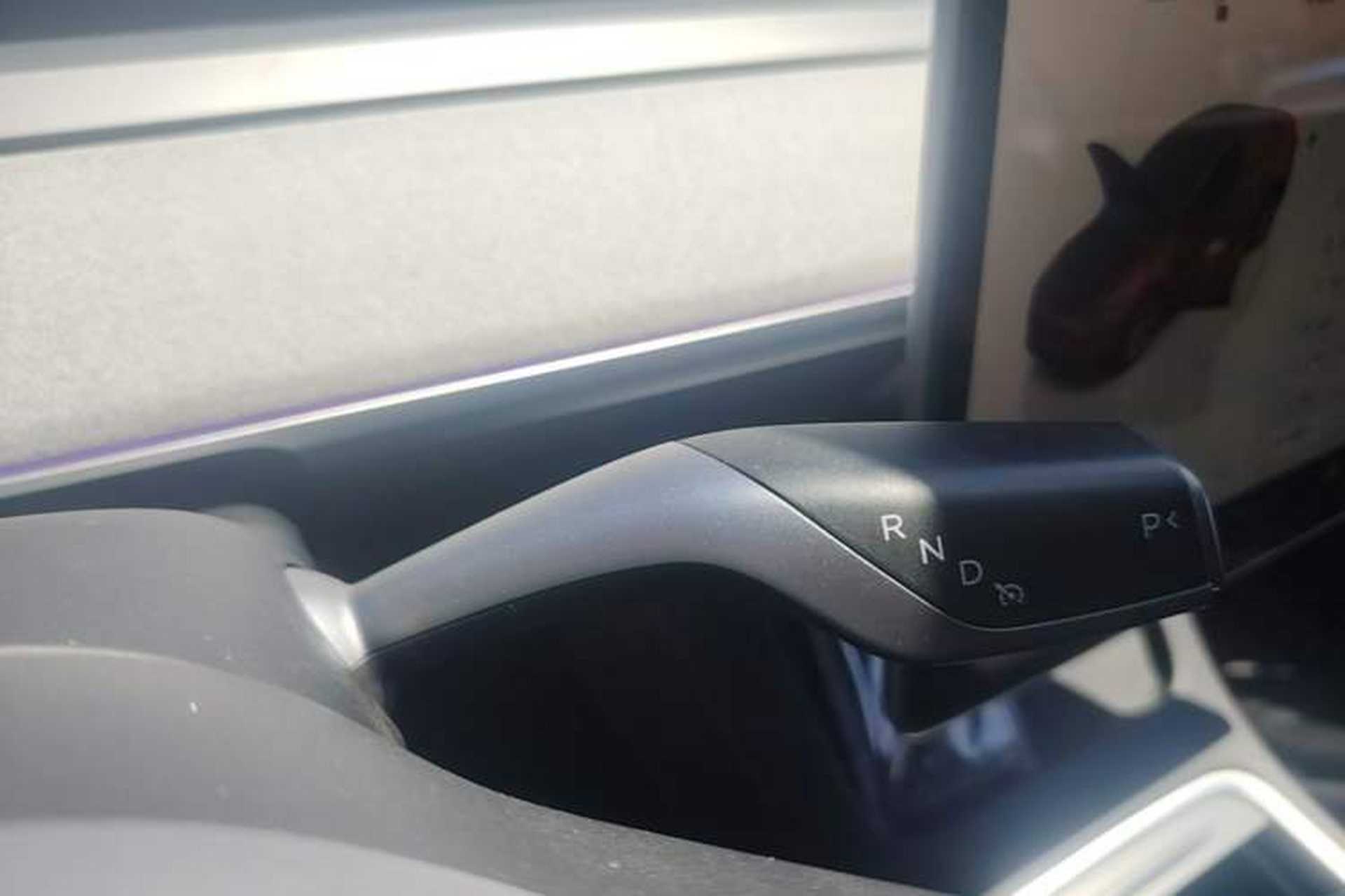 Used Tesla Model Y 2024 Rear-Wheel-Drive Version Gear Lever