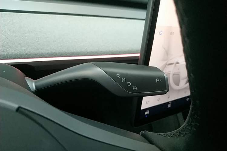 Used Tesla Model Y 2024 Rear-Wheel-Drive Version Gear Lever