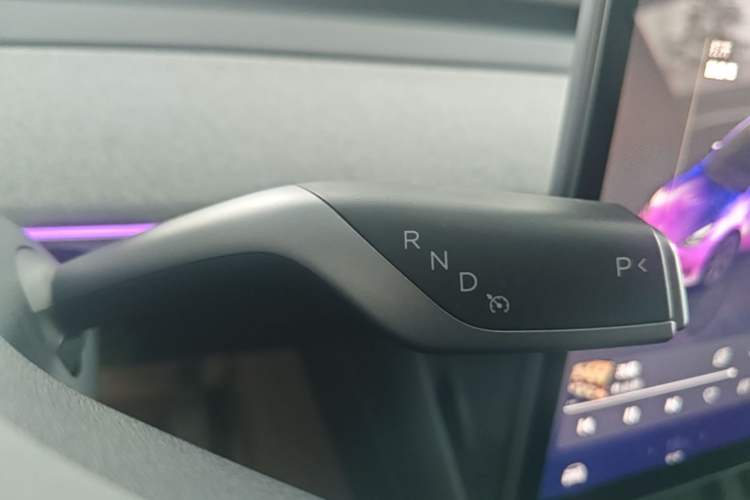 Used Tesla Model Y 2024 Rear-Wheel-Drive Version Gear Lever