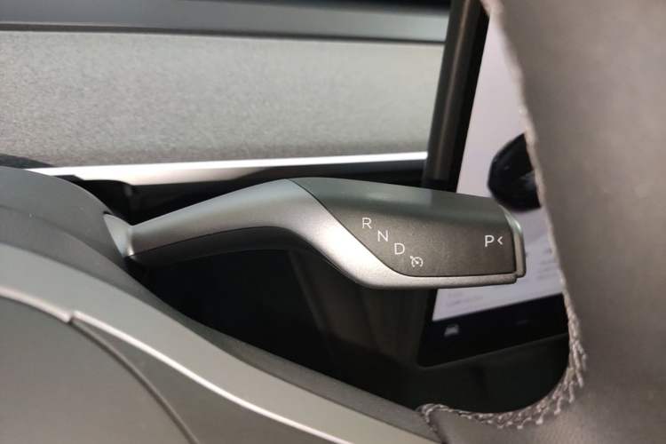 Used Tesla Model Y 2024 Rear-Wheel-Drive Version Gear Lever