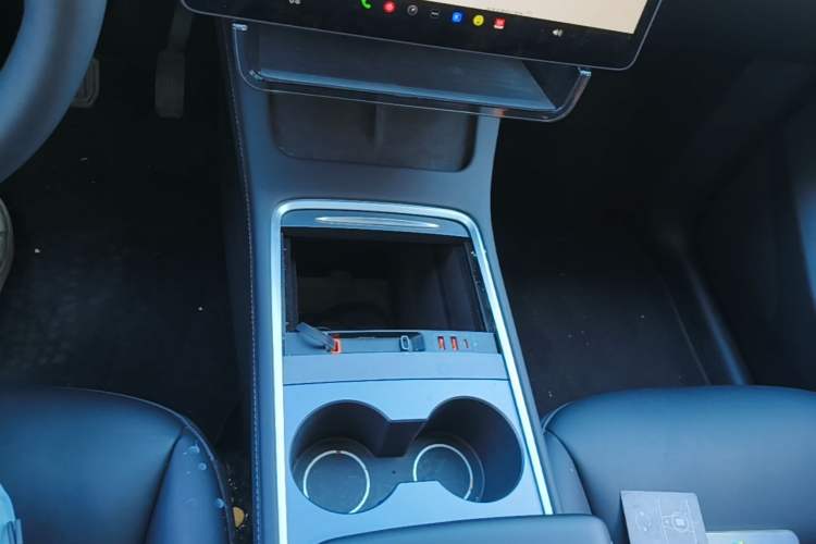 Used Tesla Model Y 2024 Rear-Wheel-Drive Version Gear Lever