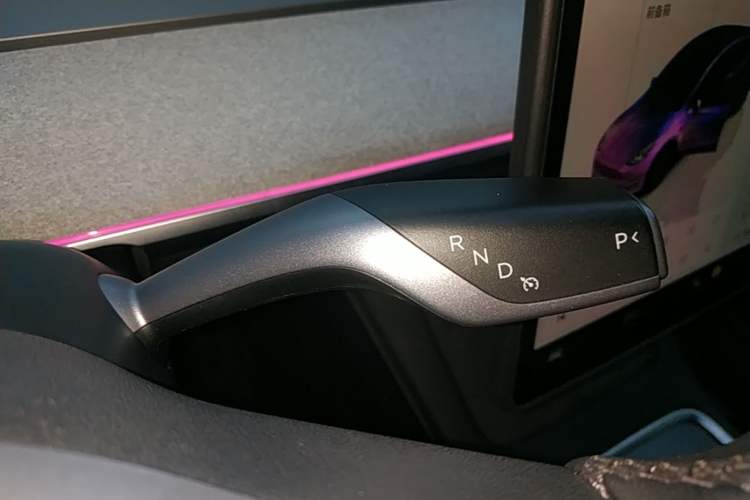 Used Tesla Model Y 2024 Rear-Wheel-Drive Version Gear Lever