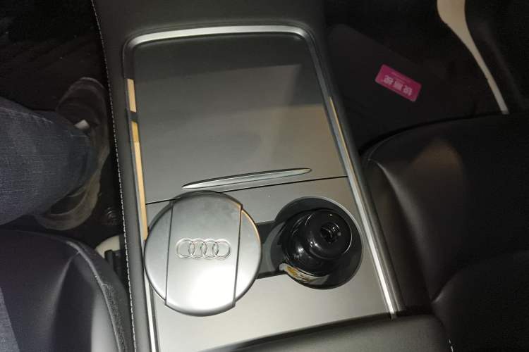 Used Tesla Model Y 2024 Rear-Wheel-Drive Version Gear Lever