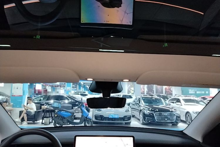 Used Tesla Model Y 2024 Rear-Wheel-Drive Version Headliner
