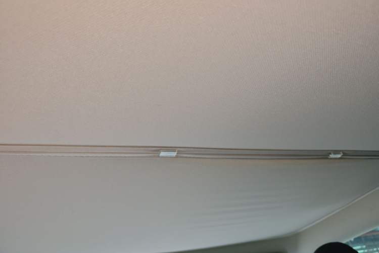 Used Tesla Model Y 2024 Rear-Wheel-Drive Version Headliner