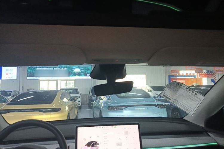 Used Tesla Model Y 2024 Rear-Wheel-Drive Version Headliner
