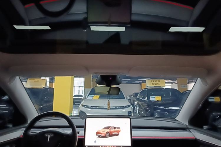 Used Tesla Model Y 2024 Rear-Wheel-Drive Version Headliner