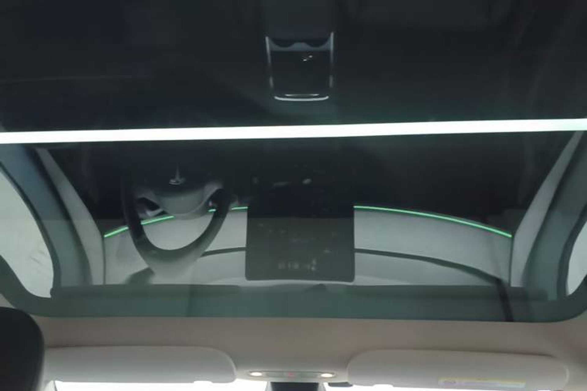 Used Tesla Model Y 2024 Rear-Wheel-Drive Version Headliner
