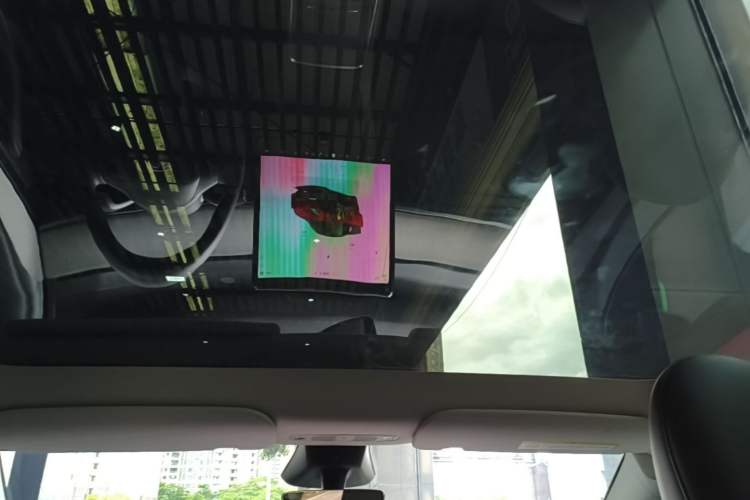 Used Tesla Model Y 2024 Rear-Wheel-Drive Version Headliner