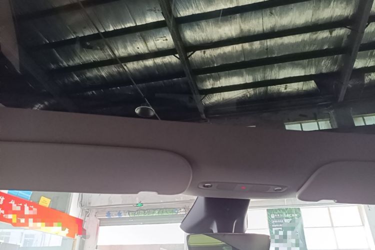 Used Tesla Model Y 2024 Rear-Wheel-Drive Version Headliner