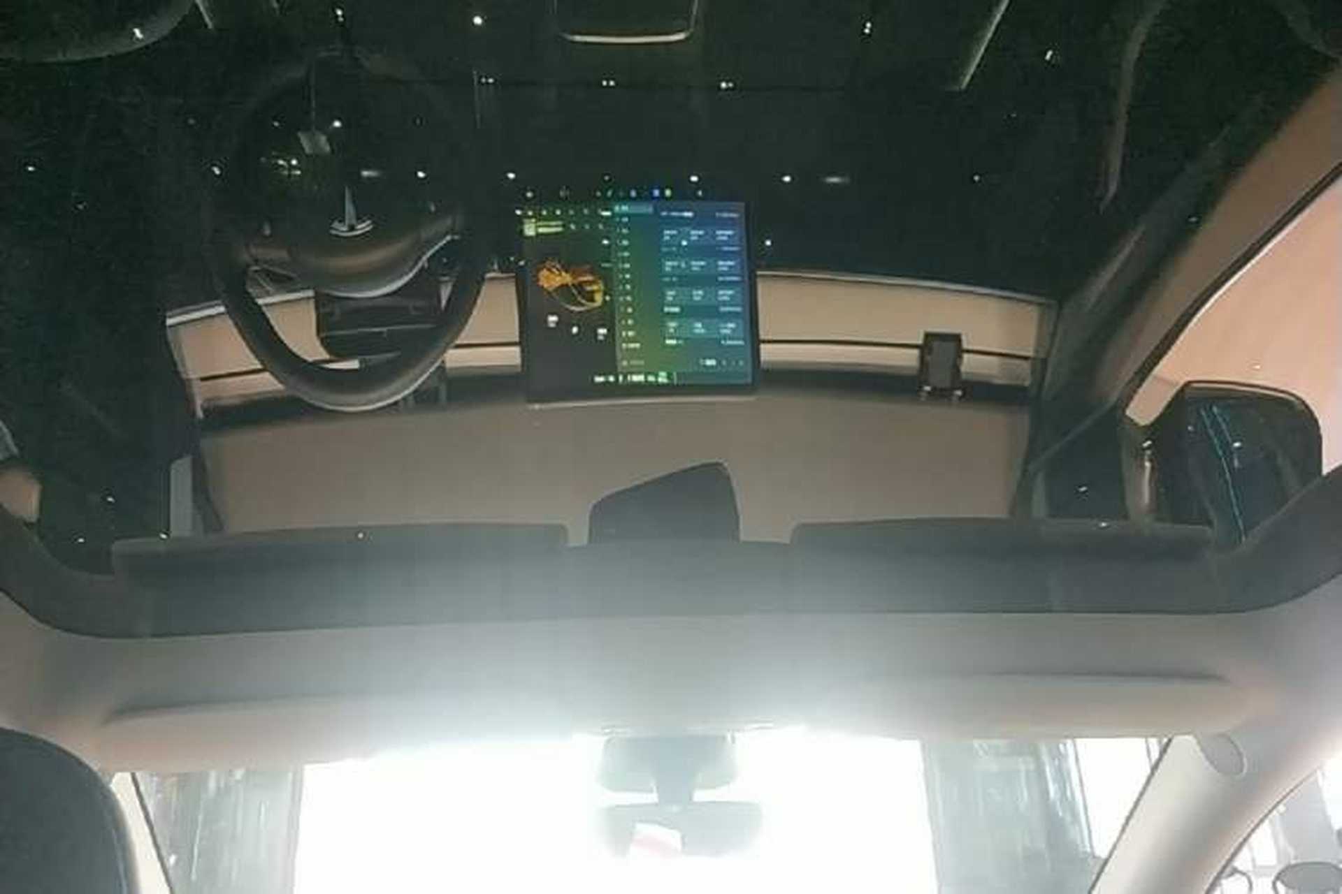 Used Tesla Model Y 2024 Rear-Wheel-Drive Version Headliner