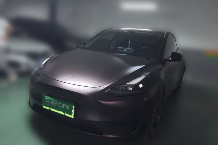 Tesla Model Y 2024 Rear-Wheel-Drive Version