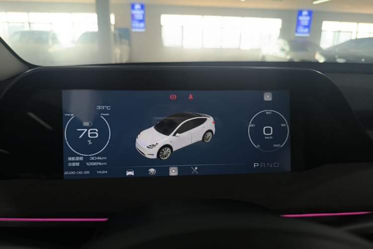 Used Tesla Model Y 2024 Rear-Wheel-Drive Version Instrument Cluster